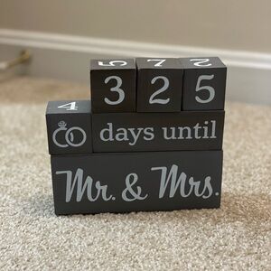 Wedding countdown blocks